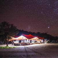 The clear Outback skies reveal a myriad of stars over Larapinta Campsites |  <i>Caroline Crick</i>