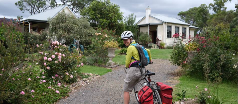 Cyclist arriving into the old school b and b in South Wolumla |  <i>Ross Baker</i>