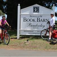 Cyclists at the Berkelouw Book Barn and cafe near Bowral | Kate Baker