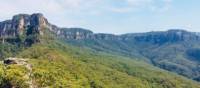 Ruined Castle offers 360 degree views of spectacular World Heritage listed wilderness | Bad Ninja Photographer