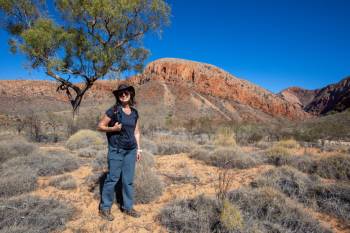 Hiking along the Larapinta Trail in the Northern Territory | <i>#cathyfinchphotography</i>