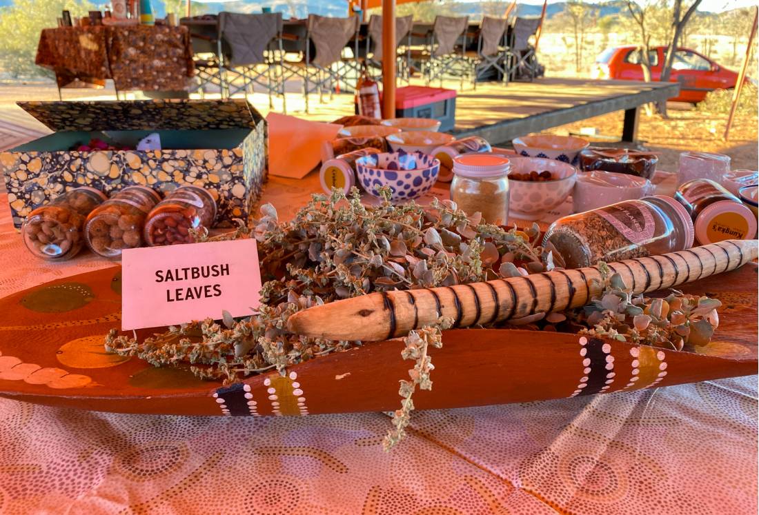 Food glorious food; our menu includes many native bush foods |  <i>#cathyfinchphotography</i>