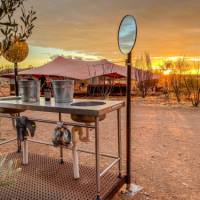 The comforts at our Larapinta exclusive eco-comfort camps will make your experience more enjoyable | #cathyfinchphotography