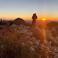 Climbing Mt Sonder in the early morning affords amazing views over the trail you've hiked over for days | #cathyfinchphotography