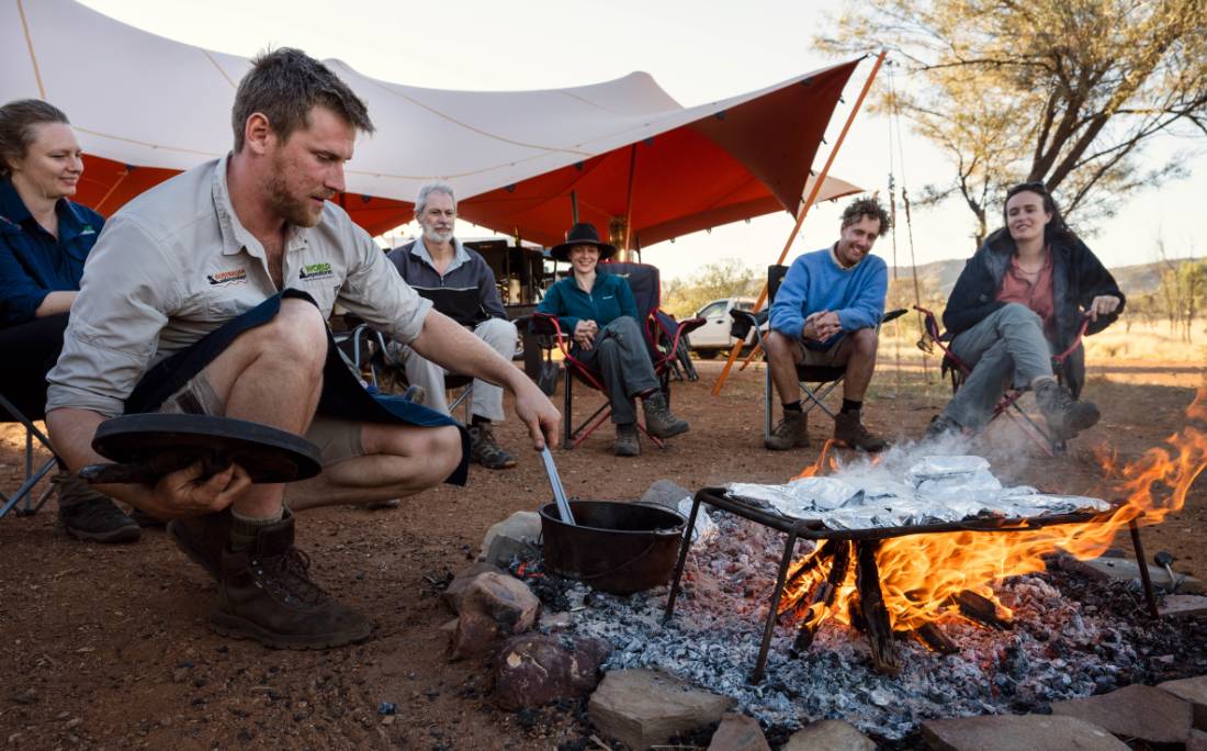 Campfire cooking on the Larapinta |  <i>Shaana McNaught</i>