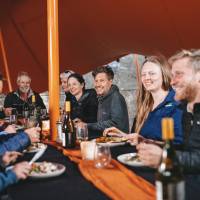 Enjoy delicious meals at our eco-comfort camps on the Larapinta Trail | Shaana McNaught