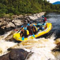 Navigating the rapids on the Franklin River | Carl Roe