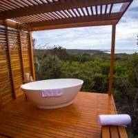 A luxury experience on the Bay of Fires Lodge Walk | Great Walks of Australia