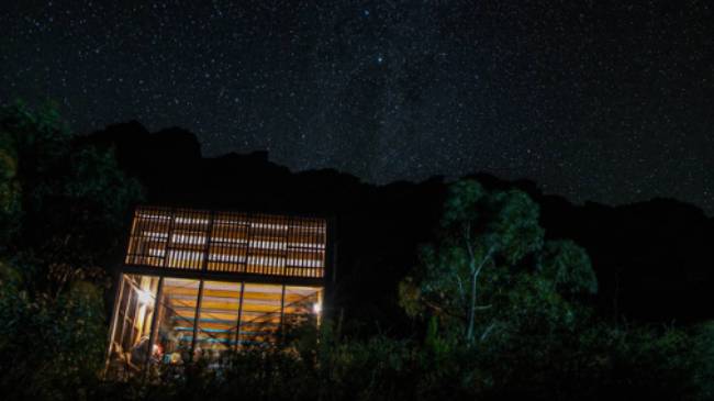 The campsite shelter is the perfect place to admire the stars