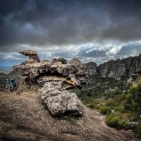 The trail is full of fun rock formations