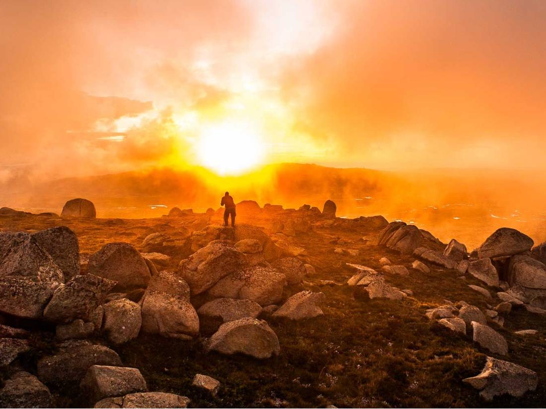 Spectacular sunrays near the Sentinel |  <i>Mike Edmondson</i>