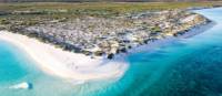 The stunning white sandy beaches and reef, Turquoise Bay, Exmouth | Tourism Western Australia