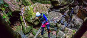 Approaching the depths of Butterbox Canyon in the Blue Mountains | Albert Hakvoort Photography