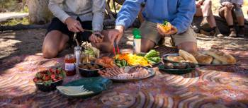 Picnic lunches on the Larapinta Trail | Shaana McNaught