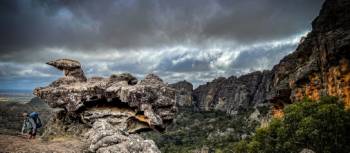 The trail is full of fun rock formations